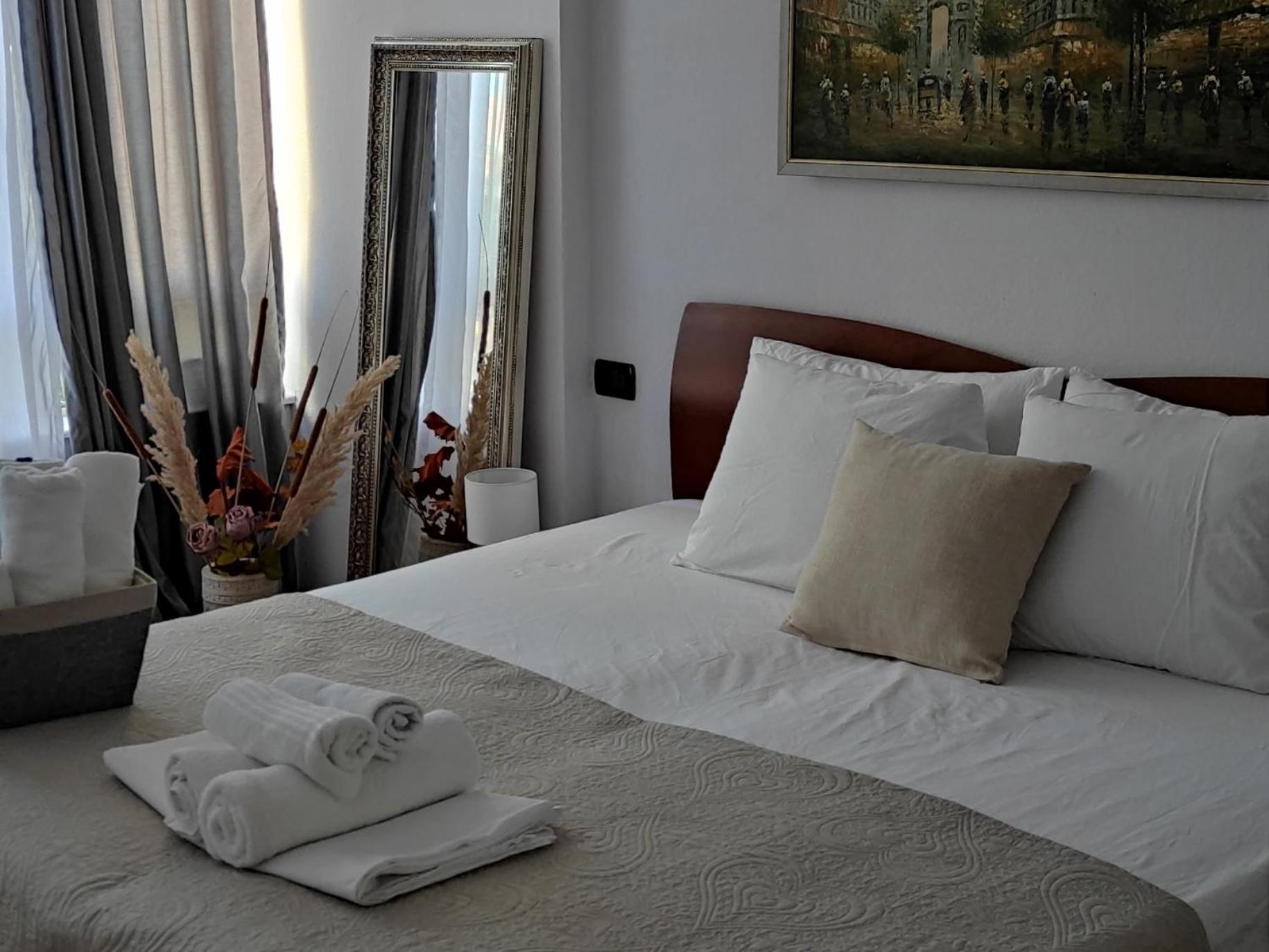 Apartamento Center Rustic Retreat *